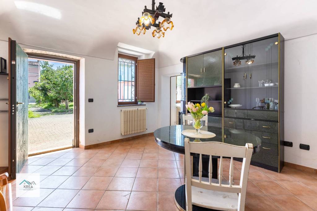 casa indipendente in vendita a Palazzolo Vercellese