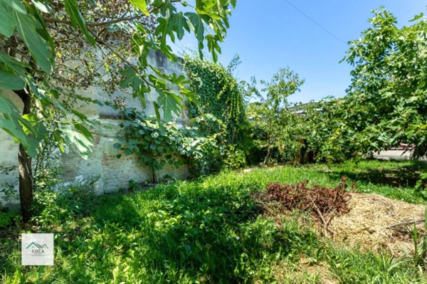 casa indipendente in vendita a Palazzolo Vercellese
