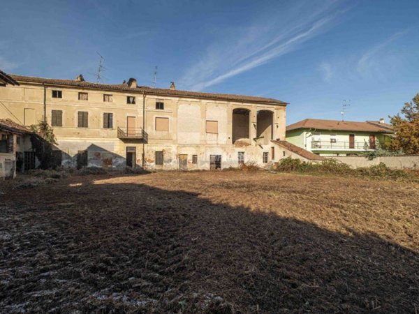casa indipendente in vendita a Pezzana
