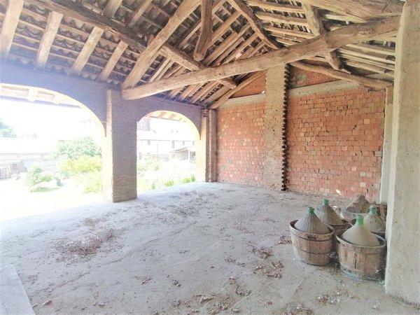 casa indipendente in vendita a Pezzana