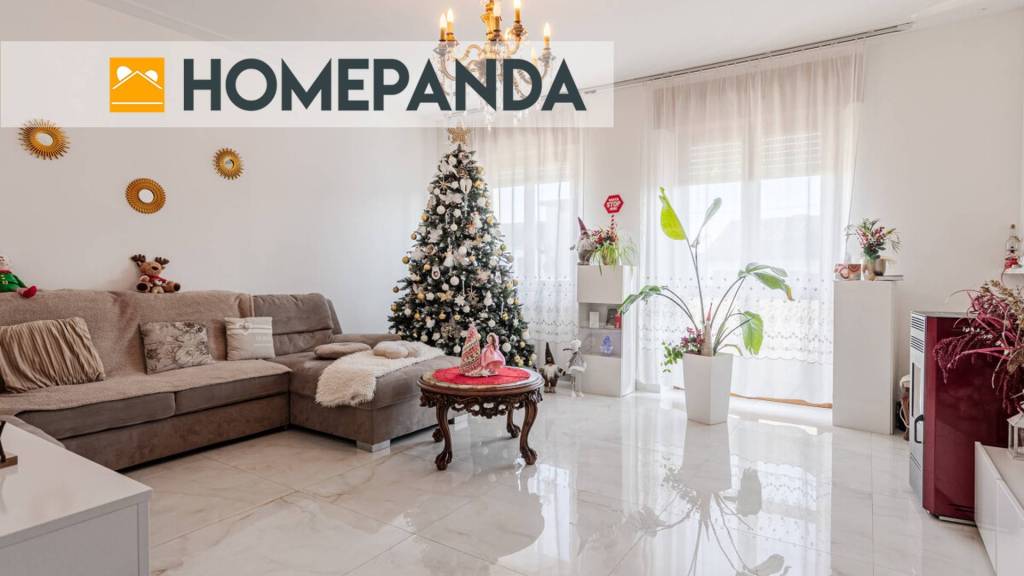 casa indipendente in vendita a Pezzana