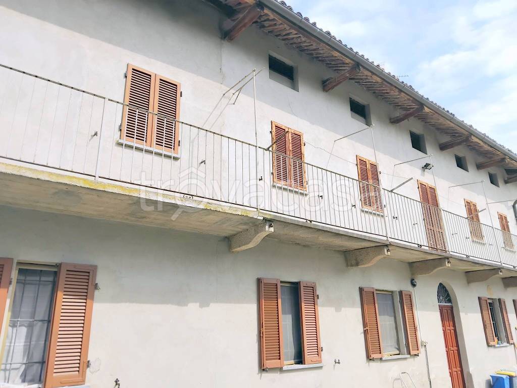 casa indipendente in vendita a Pezzana