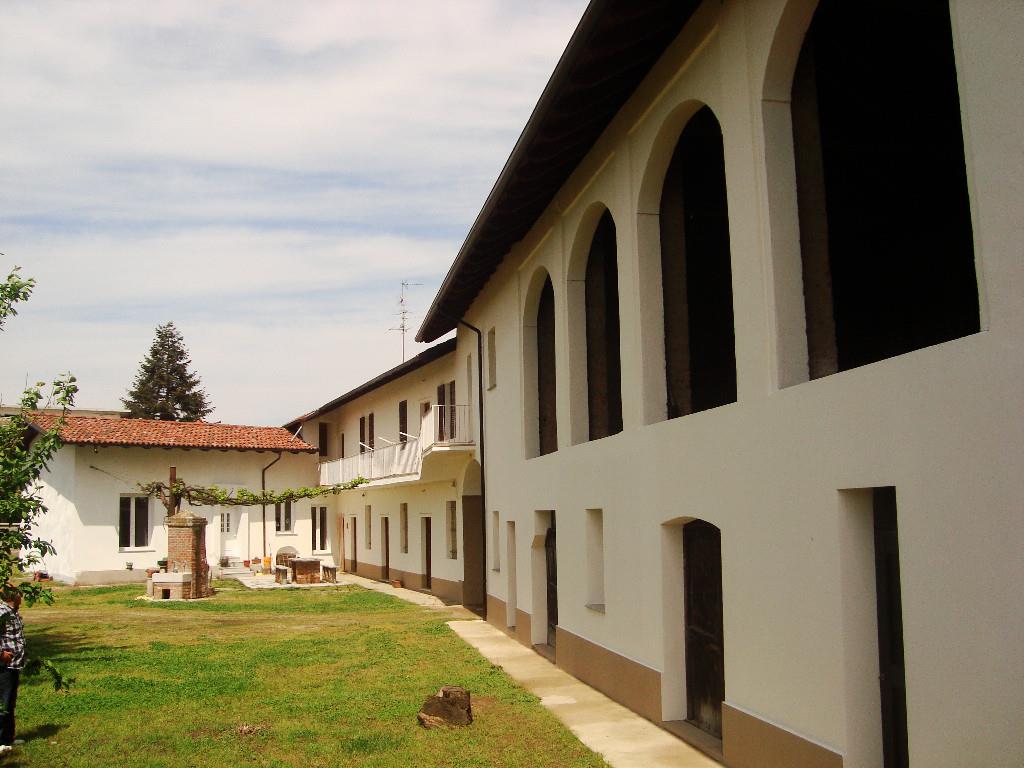casa indipendente in vendita a Pezzana