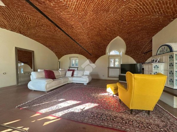 casa indipendente in vendita a Pezzana
