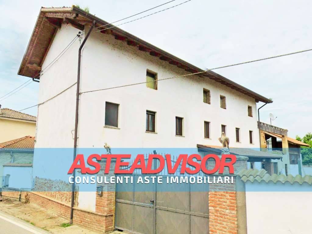 casa indipendente in vendita a Pezzana