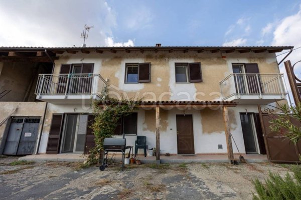 casa indipendente in vendita a Pezzana