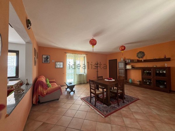 casa indipendente in vendita a Pezzana