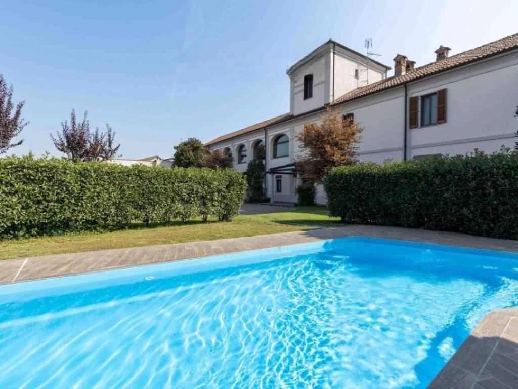 casa indipendente in vendita a Pezzana