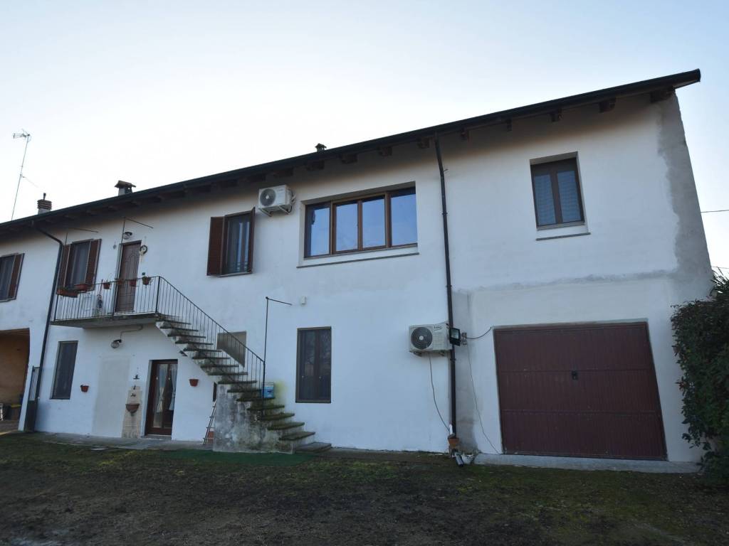 appartamento in vendita a Pezzana