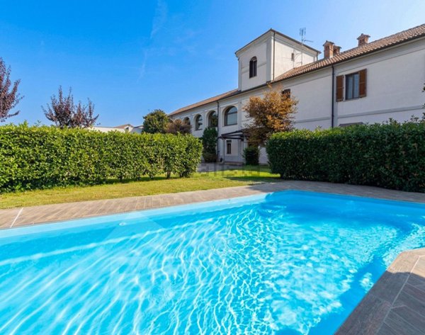 casa indipendente in vendita a Pezzana