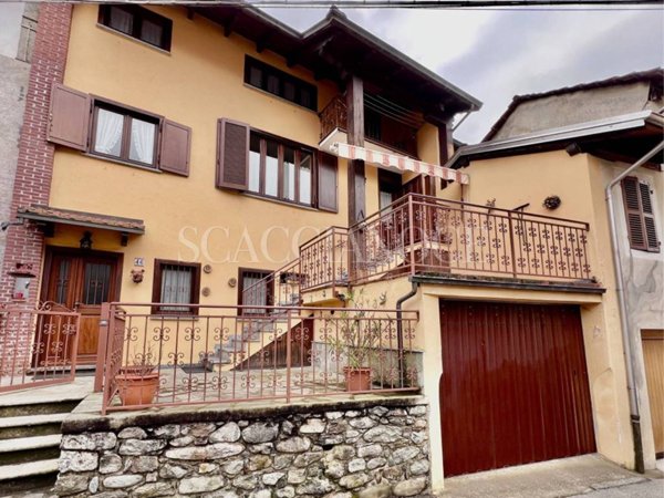 casa indipendente in vendita a Postua