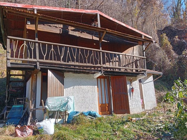 casa indipendente in vendita a Postua