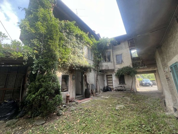 casa indipendente in vendita a Postua