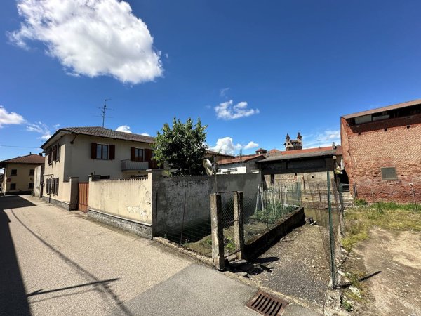 casa indipendente in vendita a Prarolo