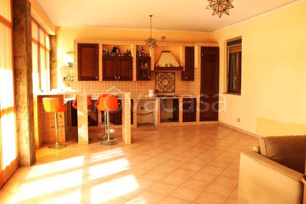 casa indipendente in vendita a Prarolo