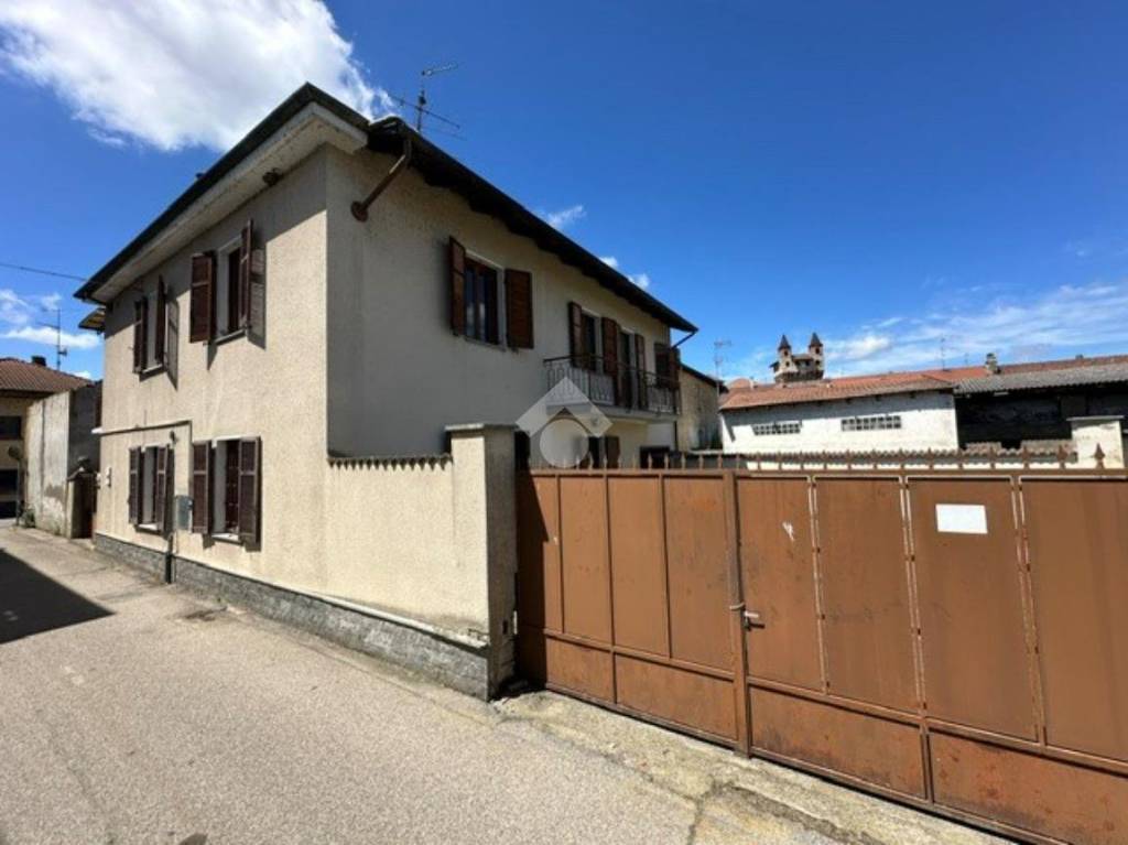 casa indipendente in vendita a Prarolo