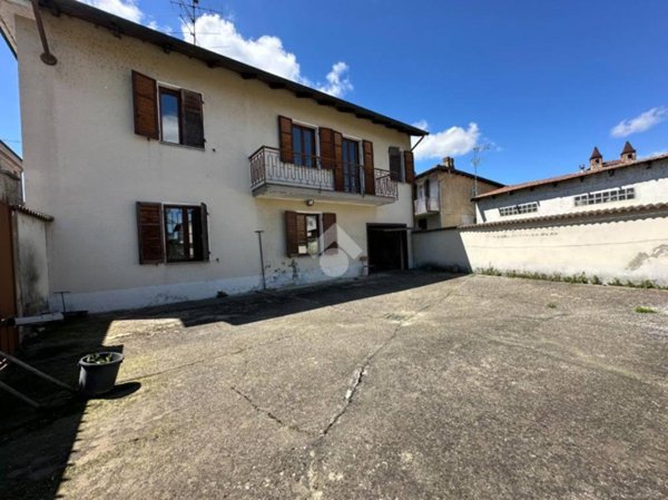 casa indipendente in vendita a Prarolo