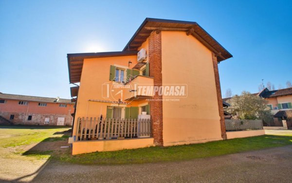 casa indipendente in vendita a Prarolo