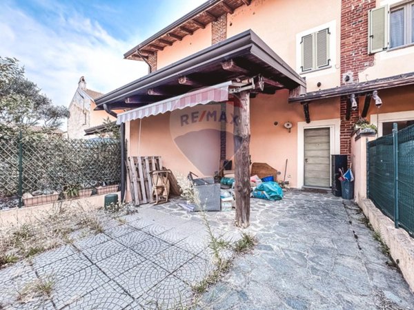 casa indipendente in vendita a Prarolo