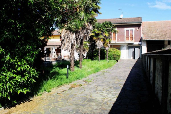 casa indipendente in vendita a Prarolo
