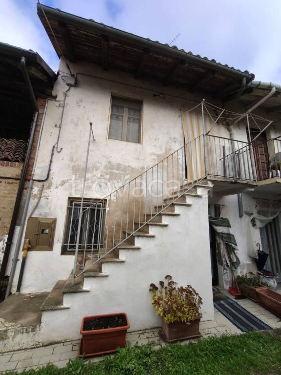 casa indipendente in vendita a Prarolo