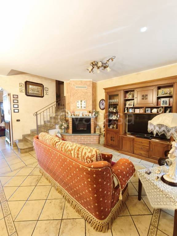 casa indipendente in vendita a Prarolo