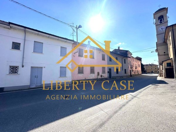 casa indipendente in vendita a Prarolo