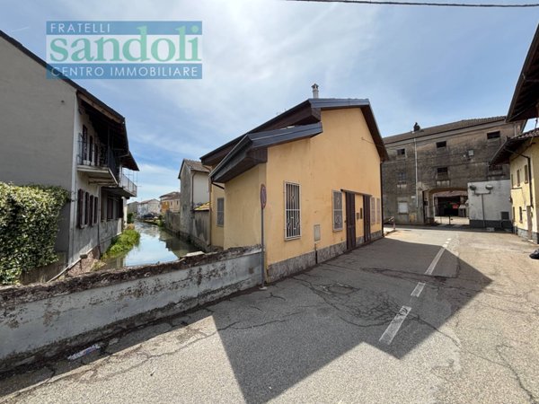 casa indipendente in vendita a Prarolo