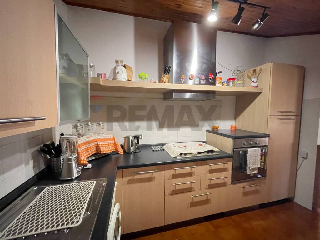 appartamento in vendita a Quarona in zona Doccio
