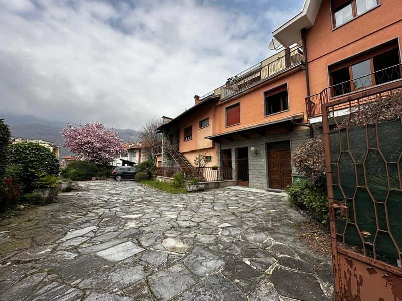 casa indipendente in vendita a Quarona