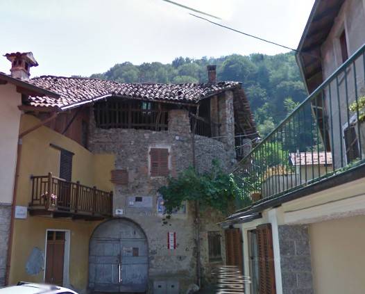 casa indipendente in vendita a Quarona