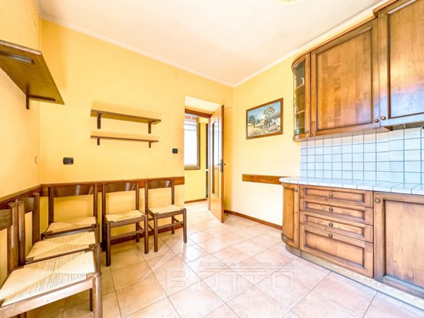 appartamento in vendita a Quarona in zona Doccio