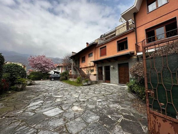 casa indipendente in vendita a Quarona