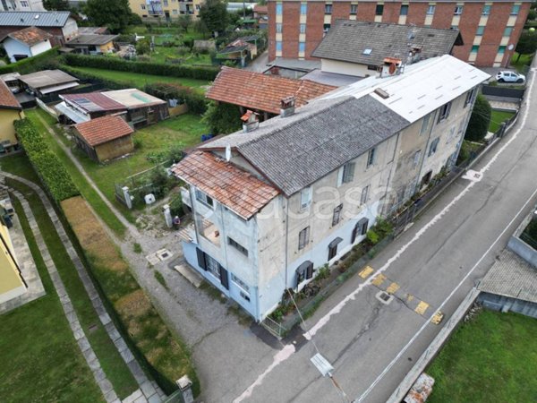 casale in vendita a Quarona