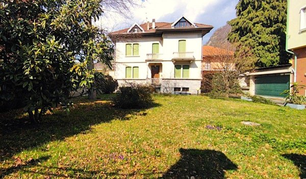 casa indipendente in vendita a Quarona