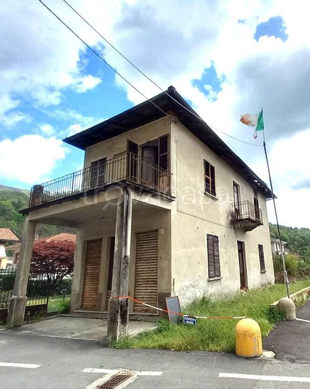 casa indipendente in vendita a Quarona