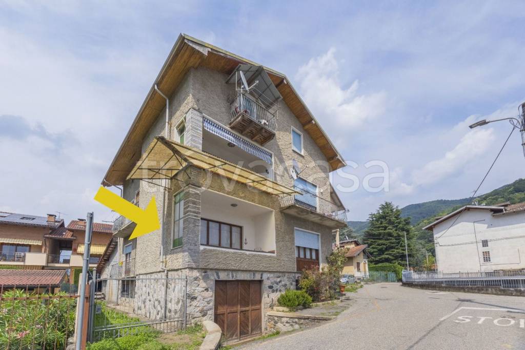 appartamento in vendita a Quarona in zona Doccio