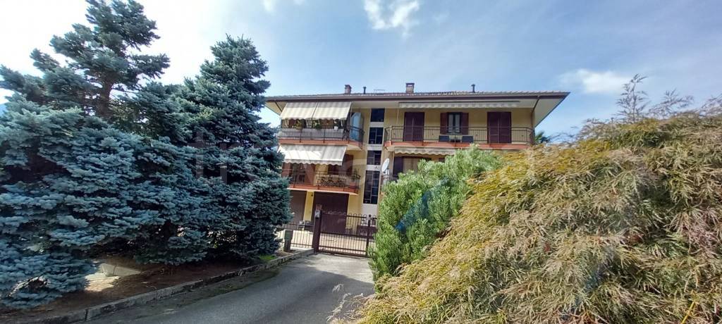 appartamento in vendita a Quarona in zona Doccio