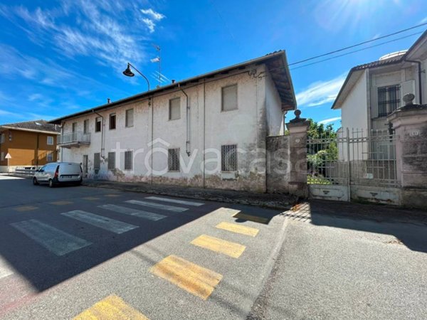 casa indipendente in vendita a Quinto Vercellese