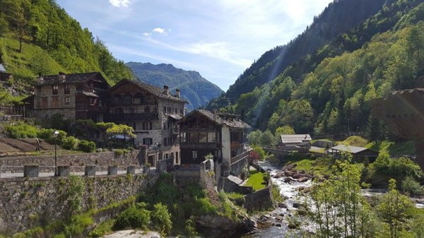 appartamento in vendita a Rassa