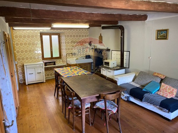 casa semindipendente in vendita a Rimella