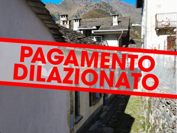 casa indipendente in vendita a Rimella
