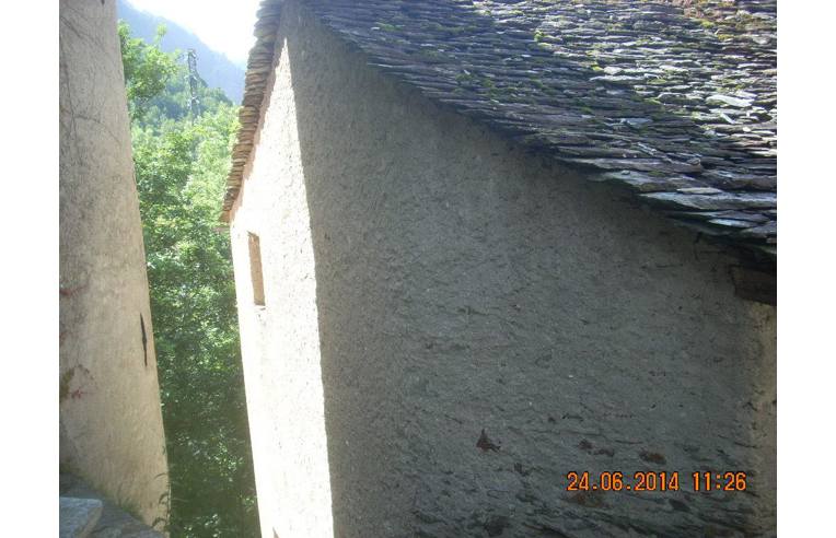 casa indipendente in vendita a Rimella