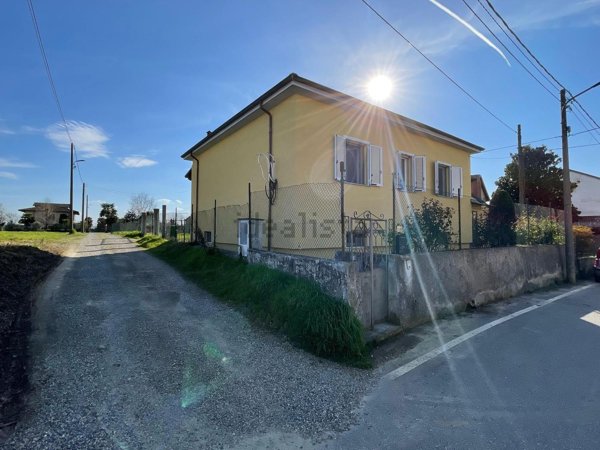 casa indipendente in vendita a Rive