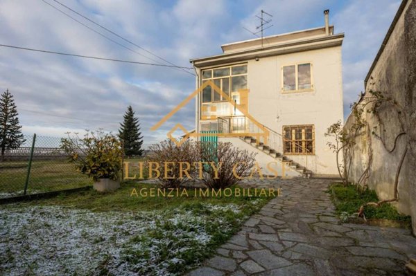 casa indipendente in vendita a Rive