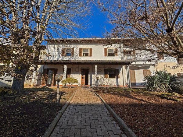 casa indipendente in vendita a Rive