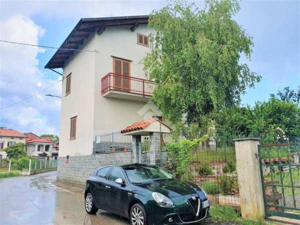 casa indipendente in vendita a Roasio in zona Corticella