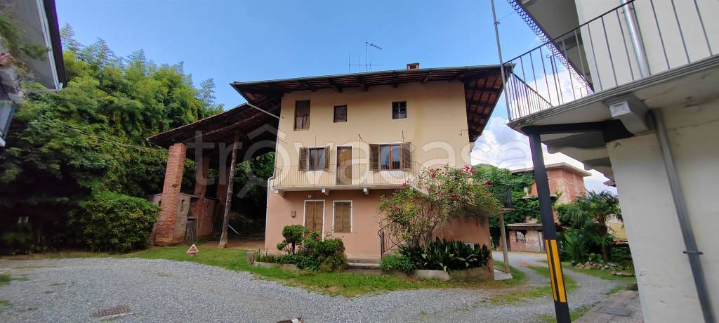 casa indipendente in vendita a Roasio in zona San Maurizio