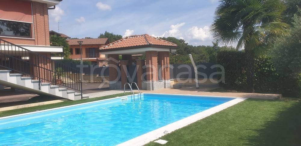 casa indipendente in vendita a Roasio