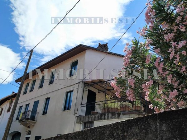 casa indipendente in vendita a Roasio in zona San Maurizio